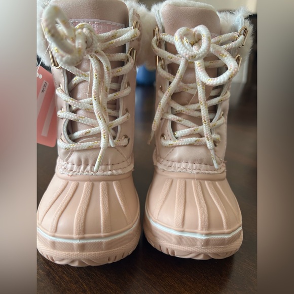 Toddler Pink Fur-Lined Winter Boots | 🆕 Size 6 TODDLER - Picture 1 of 10